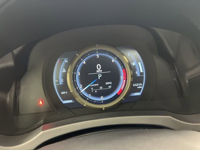 Used 2016 Lexus IS 300 AWD w/ F Sport Package image 8