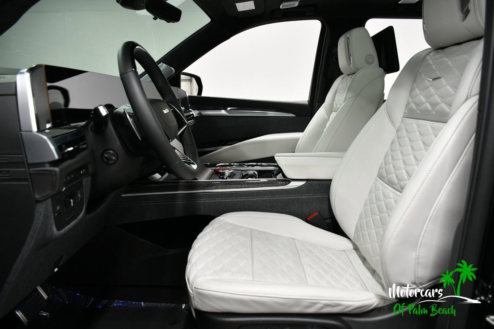 Used 2026 Cadillac Escalade V w/ LPO, ONYX Package image 18