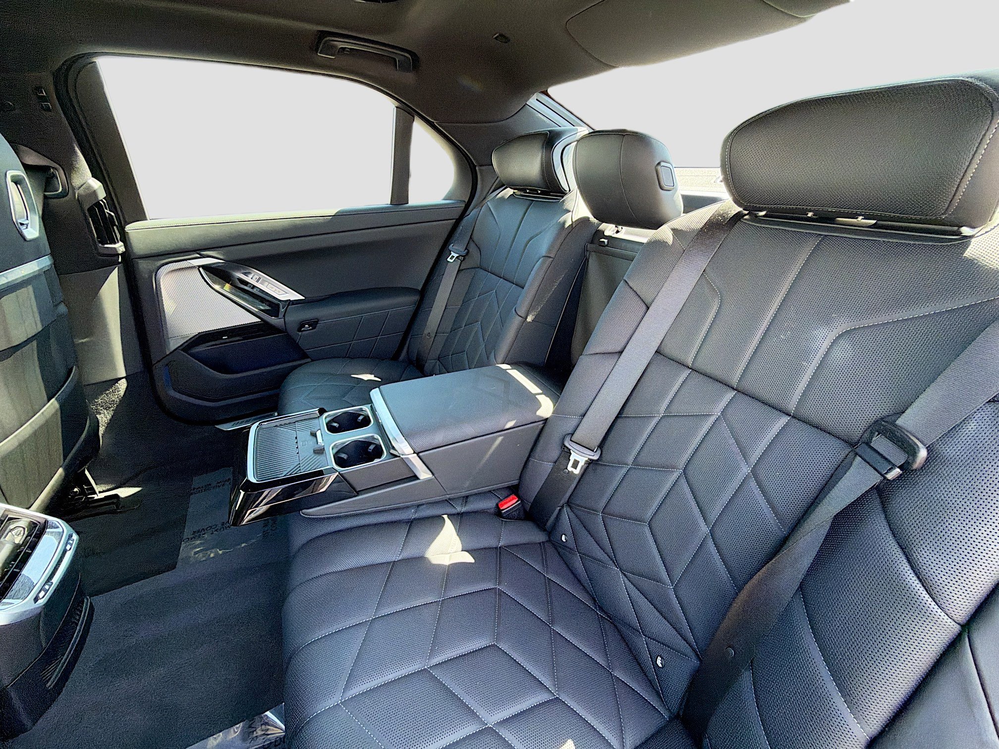 Used 2026 BMW i7 eDrive50 w/ M Sport Package RWD image 20