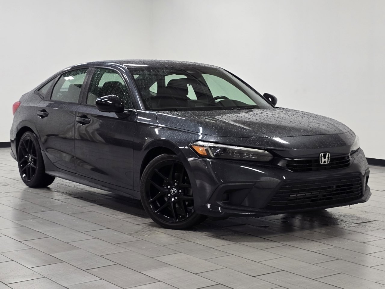 Used 2023 Honda Civic Sport image 2