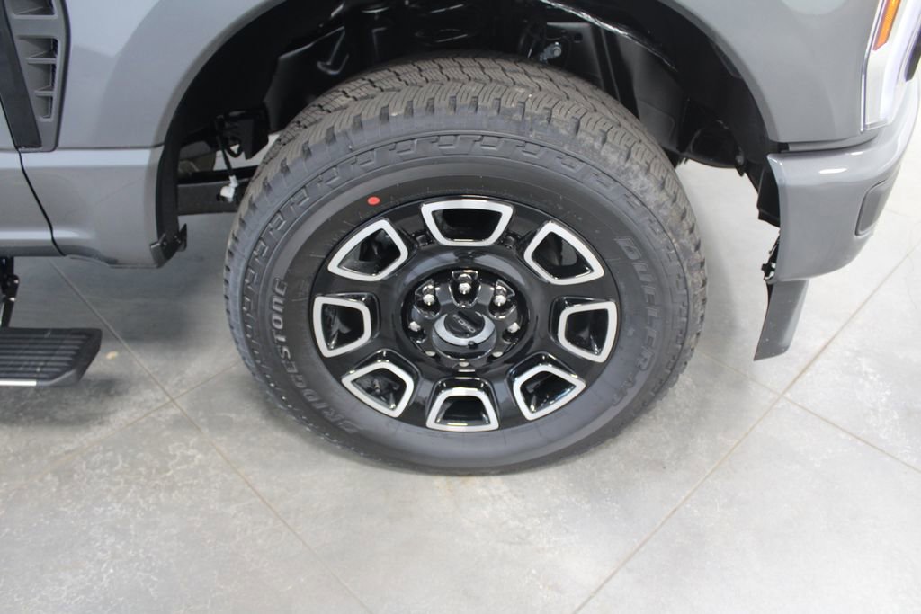 New 2026 Ford F350 Platinum image 60