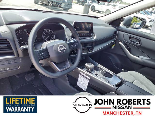 New 2025 Nissan Rogue S image 4