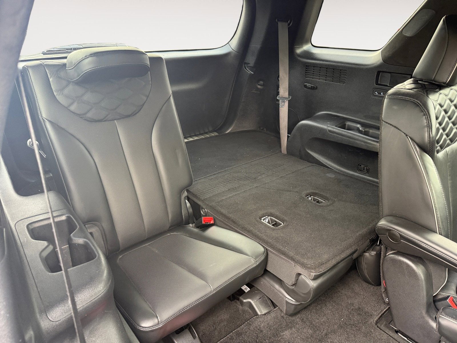 Used 2020 Hyundai Palisade Limited image 19