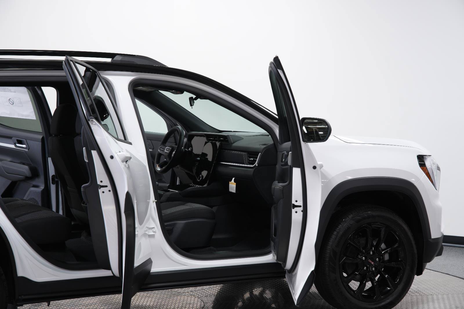 New 2026 GMC Terrain Elevation w/ Black Edition FWD image 13