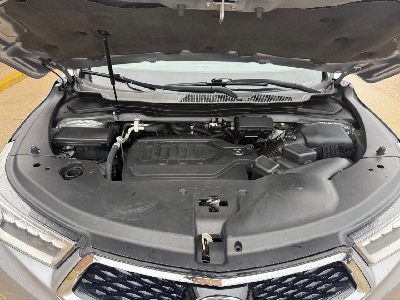 Used 2017 Acura MDX SH-AWD w/ Advance Package image 34