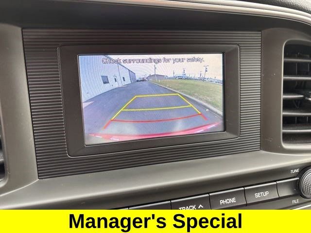 Used 2019 Hyundai Elantra SE image 22