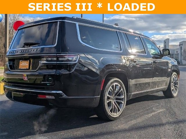 Used 2023 Jeep Grand Wagoneer L Series III w/ HD Trailer Tow Package image 4