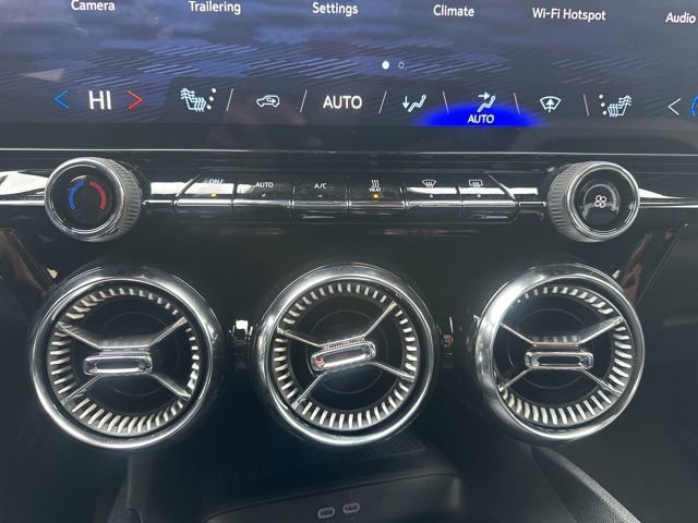 New 2026 Chevrolet Blazer EV LT image 9