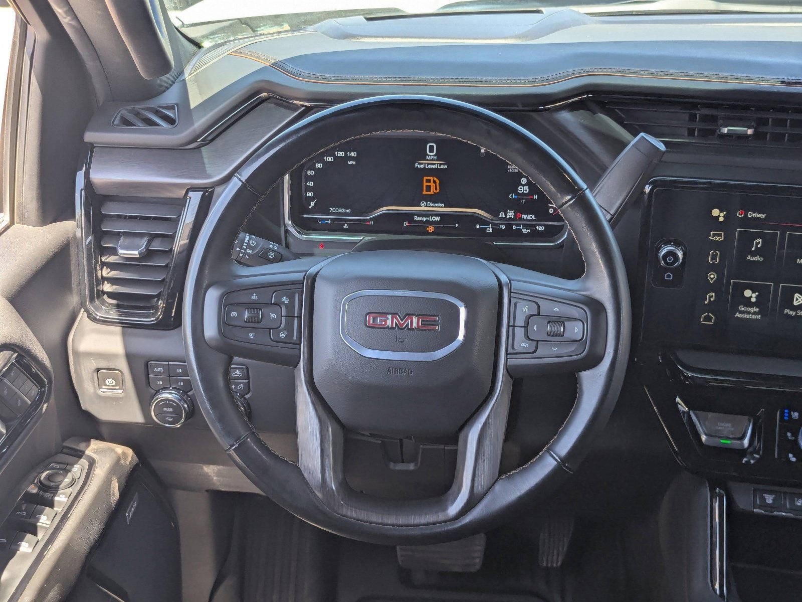 Used 2024 GMC Sierra 2500 AT4 w/ AT4 Premium Plus Package AWD/4WD image 19