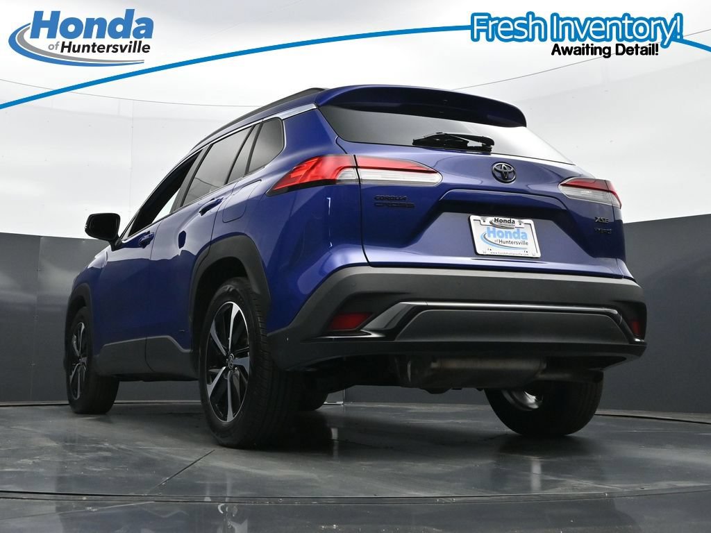 Used 2023 Toyota Corolla Cross AWD Hybrid w/ Convenience Package image 34