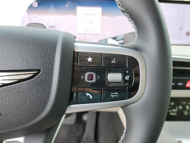 Used 2026 Genesis GV70 2.5T Advanced w/ G1 Accessory Package AWD/4WD image 35