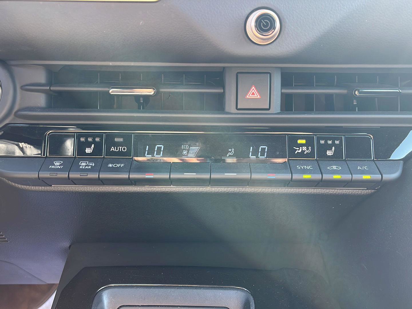 Used 2024 Toyota Crown AWD/4WD image 18