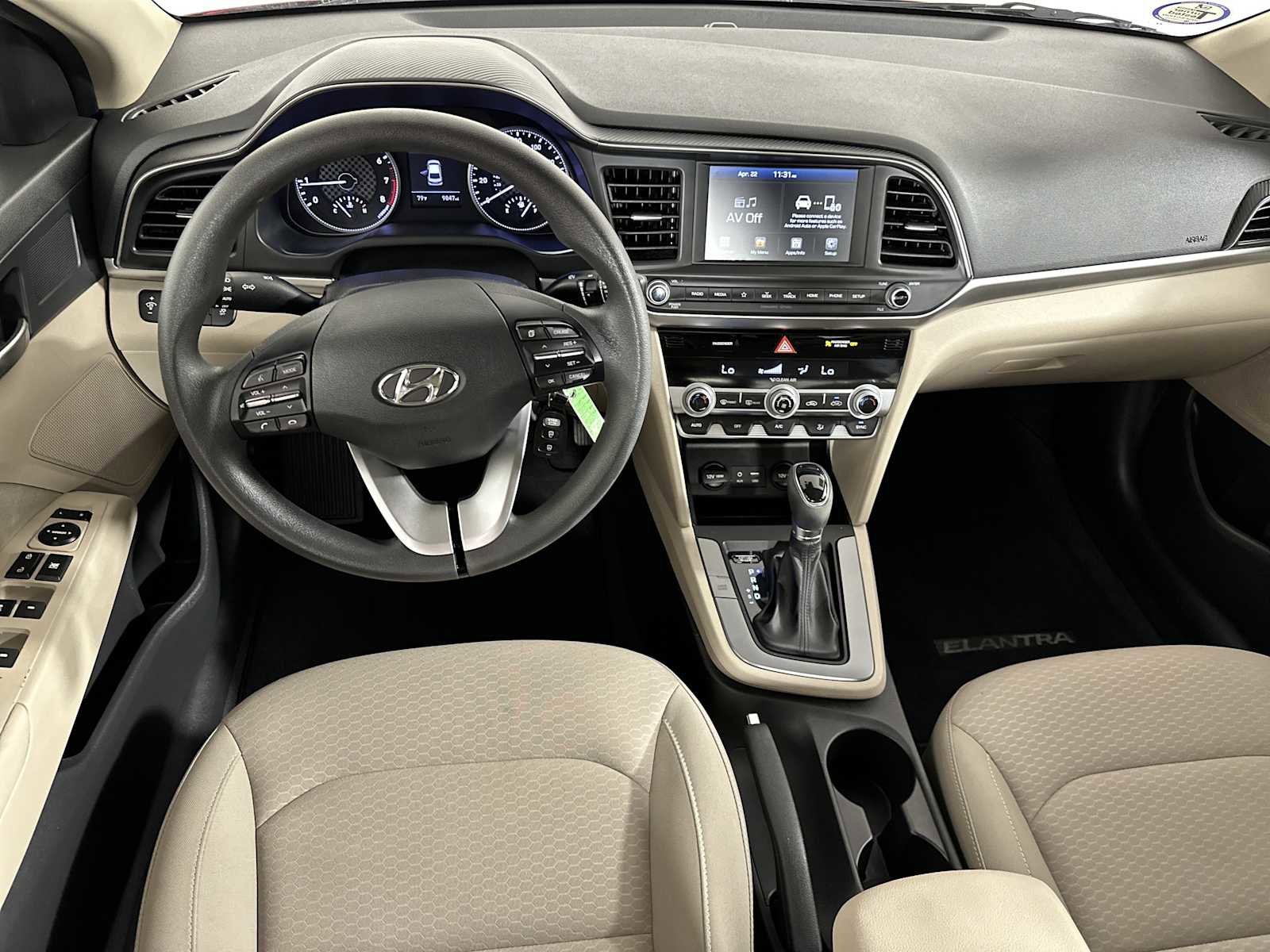 Used 2020 Hyundai Elantra SEL w/ Cargo Package (C1) FWD image 12