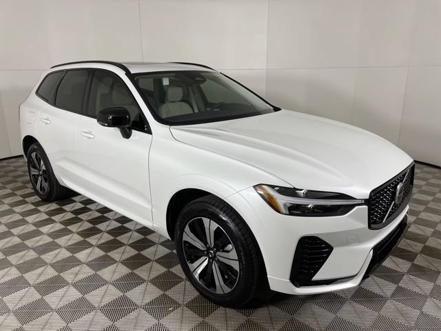 Certified 2025 Volvo XC60 T8 Core w/ Protection Package Premier AWD/4WD image 2