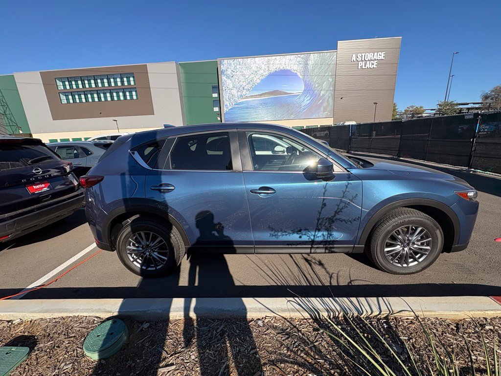 Used 2017 MAZDA CX-5 Touring w/ Preferred Equipment Package AWD/4WD image 5