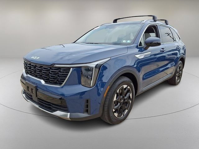Used 2024 Kia Sorento S w/ Panoramic Sunroof Package FWD image 5