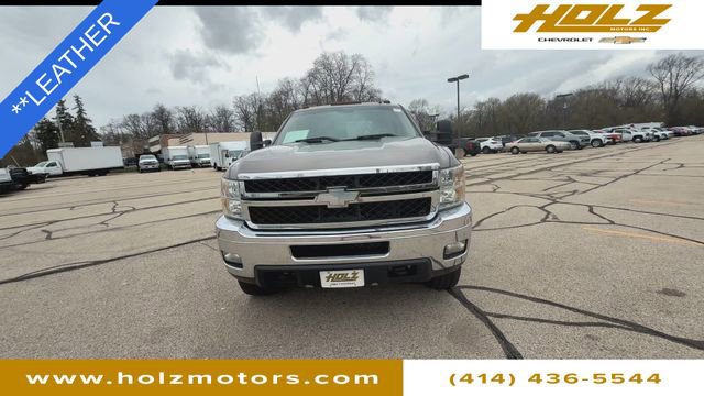Used 2013 Chevrolet Silverado 2500 LTZ w/ LTZ Plus Package image 3