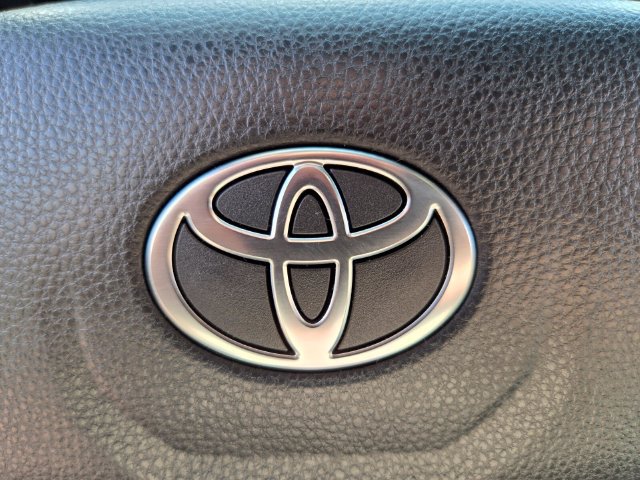 Used 2024 Toyota Tacoma Limited w/ Limited Package (LT) AWD/4WD image 36