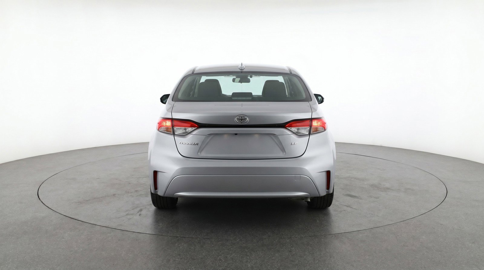 Used 2025 Toyota Corolla LE FWD image 7