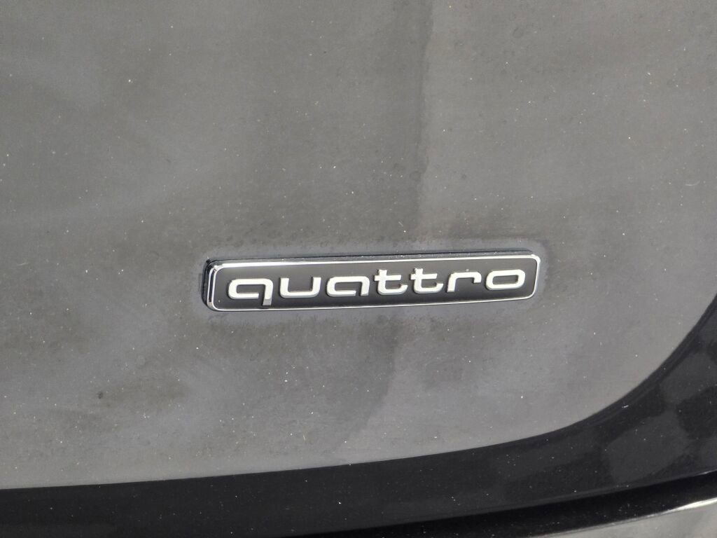 Certified 2025 Audi Q5 2.0T Premium Plus w/ Premium Plus Package image 33