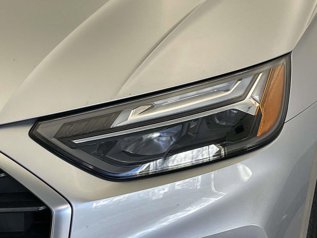 Certified 2023 Audi Q5 2.0T Premium w/ Convenience Package image 15