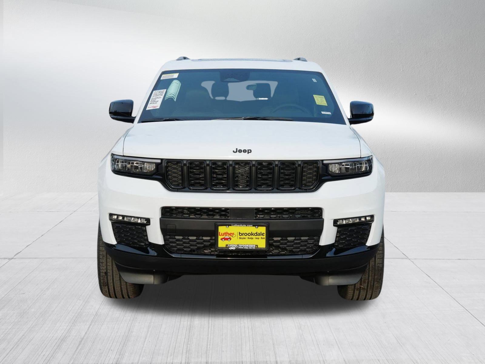 New 2025 Jeep Grand Cherokee L Limited w/ Black Appearance Package video 2