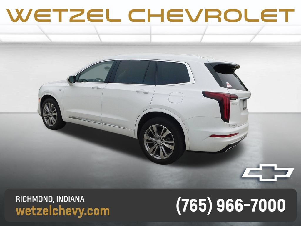 Used 2023 Cadillac XT6 Premium Luxury w/ Technology Package AWD/4WD image 5