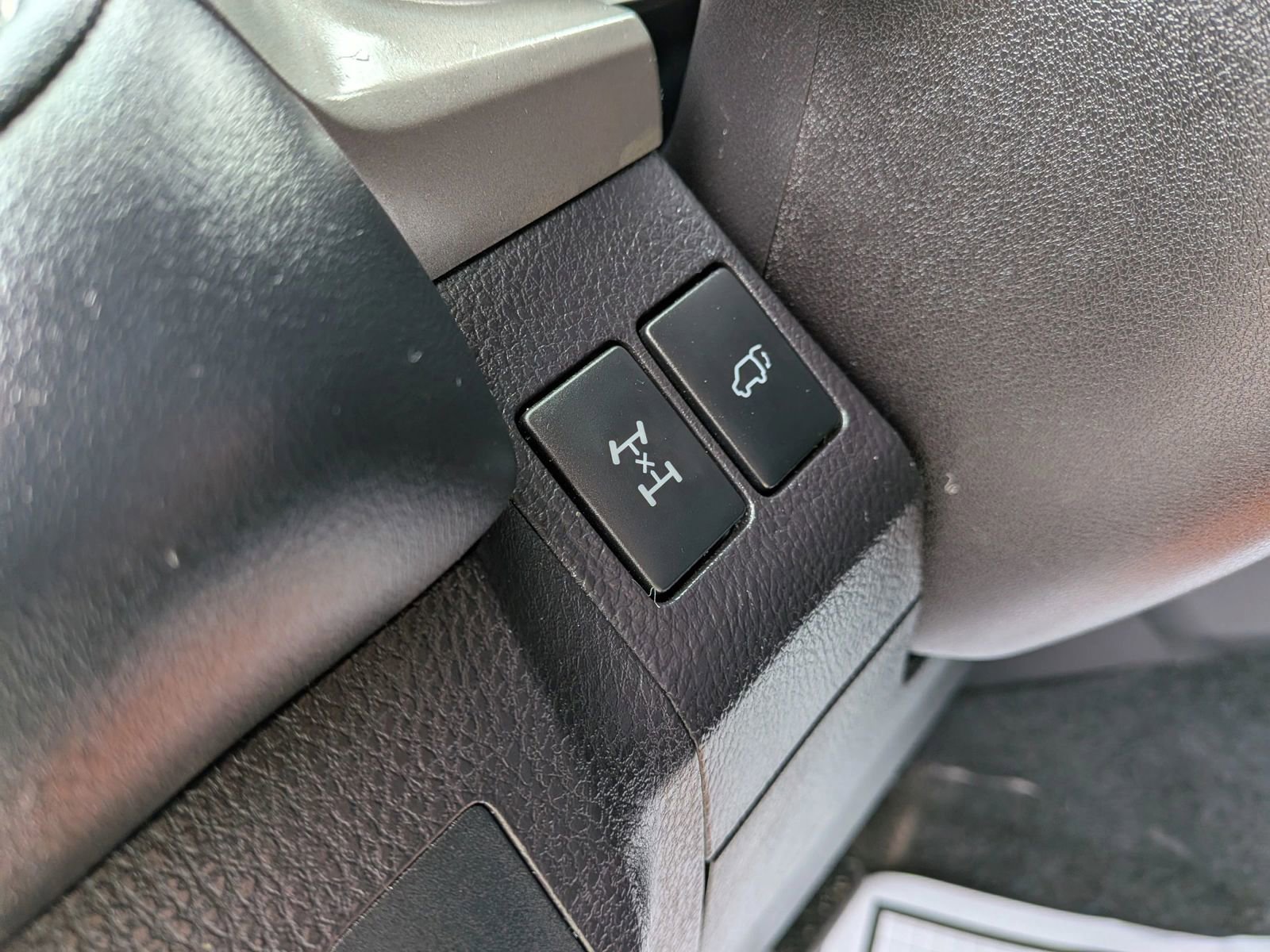 Used 2016 Toyota RAV4 Limited AWD/4WD image 45
