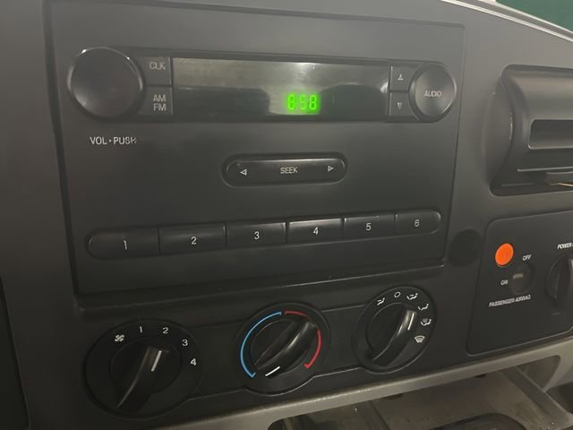 Used 2005 Ford F250 XL image 15