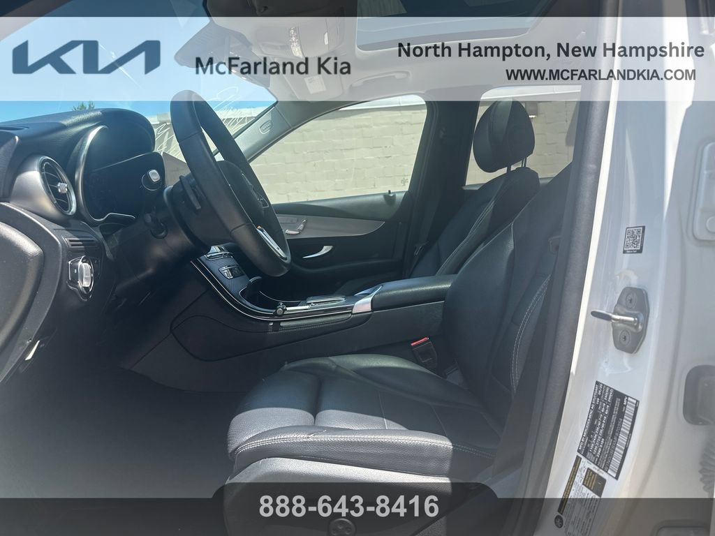 Used 2021 Mercedes-Benz GLC 300 4MATIC image 9