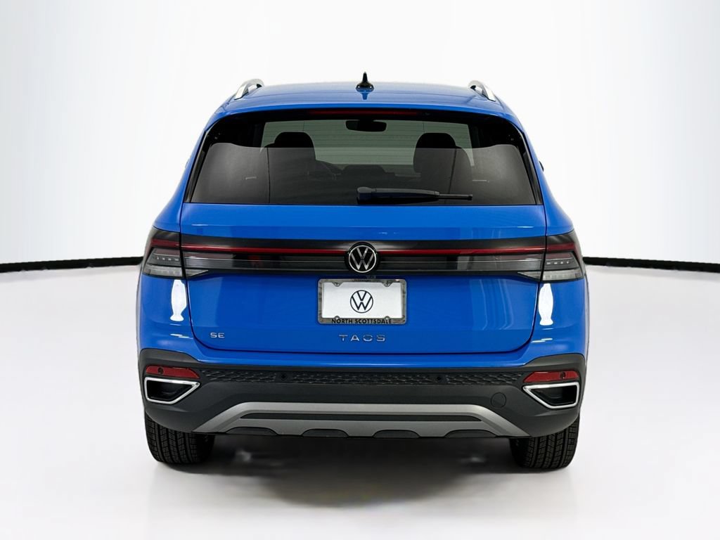 New 2026 Volkswagen Taos SE FWD image 6