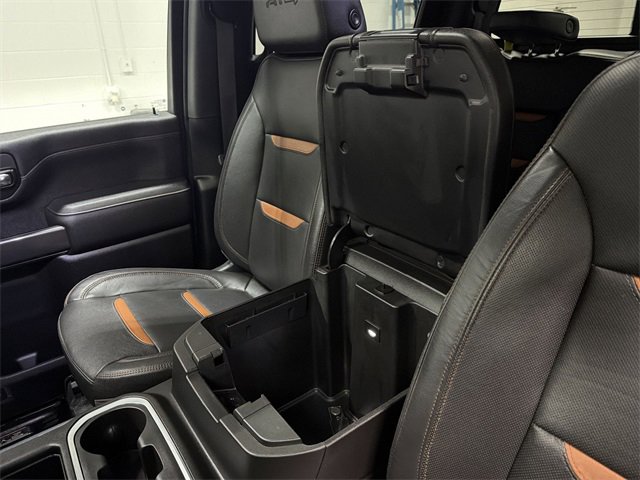 Used 2022 GMC Sierra 3500 AT4 w/ AT4 Preferred Package image 25