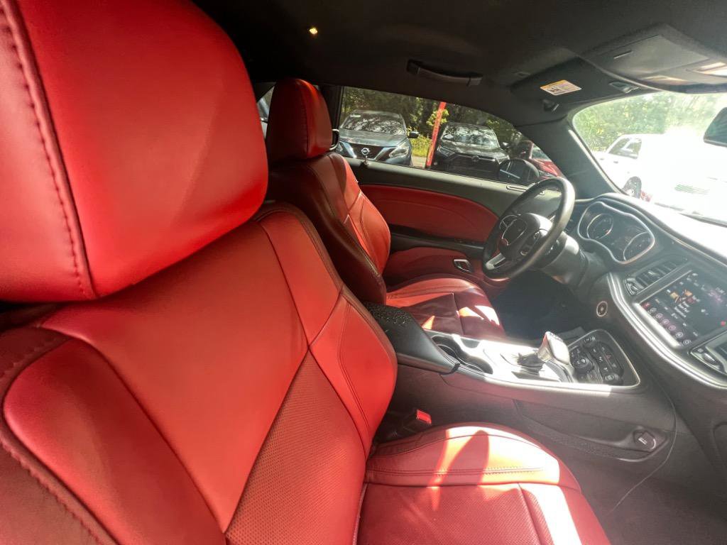 Used 2017 Dodge Challenger R/T Plus RWD image 16
