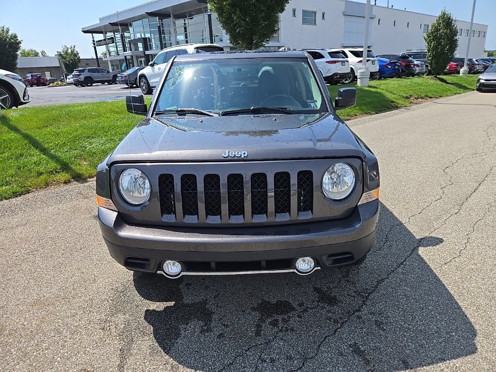 Used 2017 Jeep Patriot High Altitude AWD/4WD image 13
