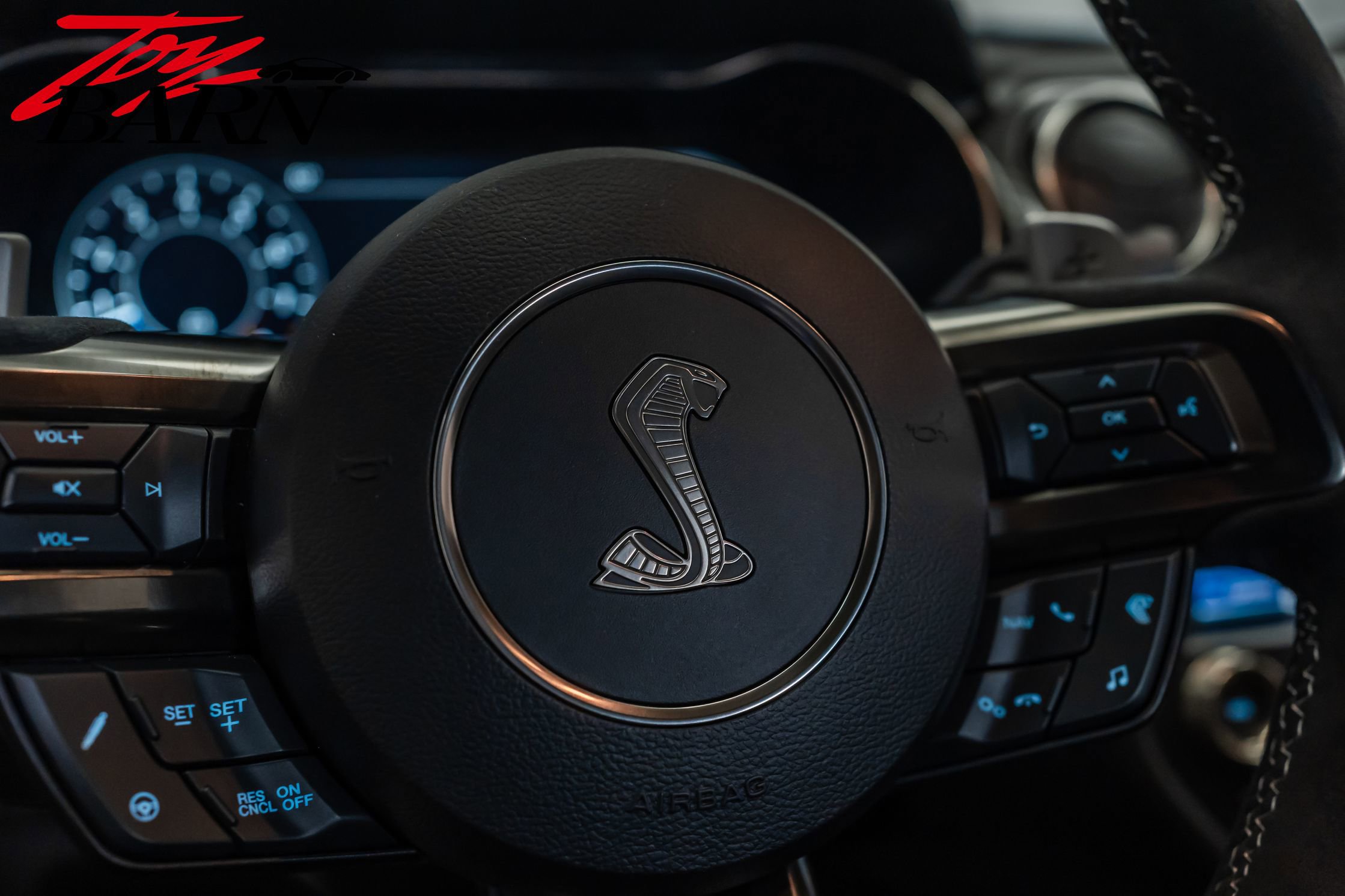 Used 2021 Ford Mustang Shelby GT500 w/ Technology Package image 32