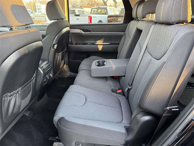 Used 2022 Hyundai Palisade SE image 23