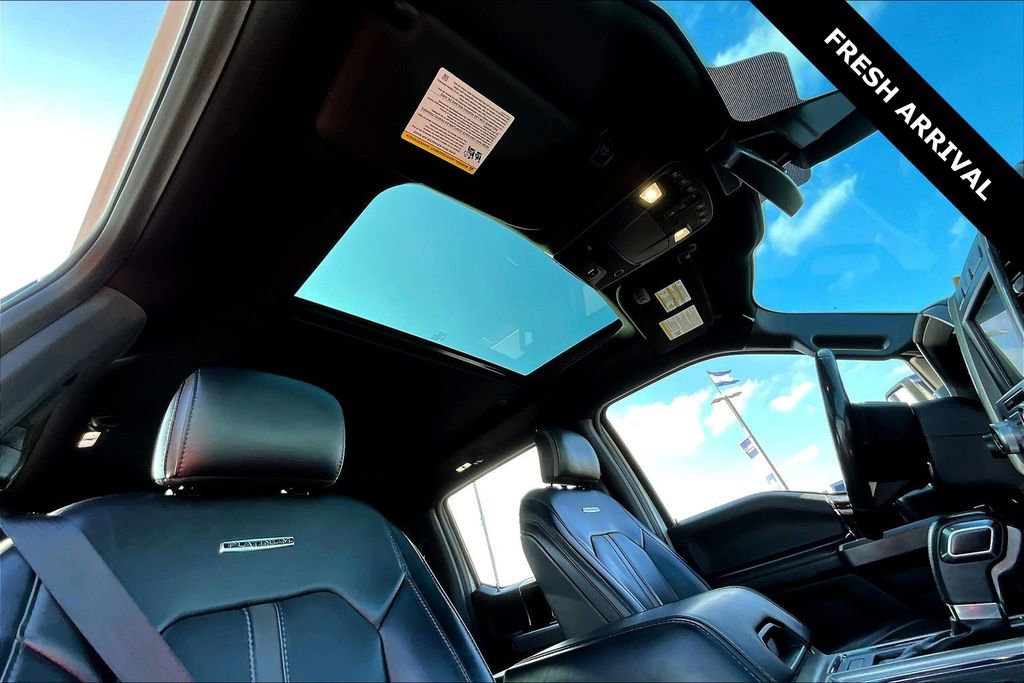 Used 2017 Ford F150 Platinum w/ Equipment Group 701A Luxury AWD/4WD image 27