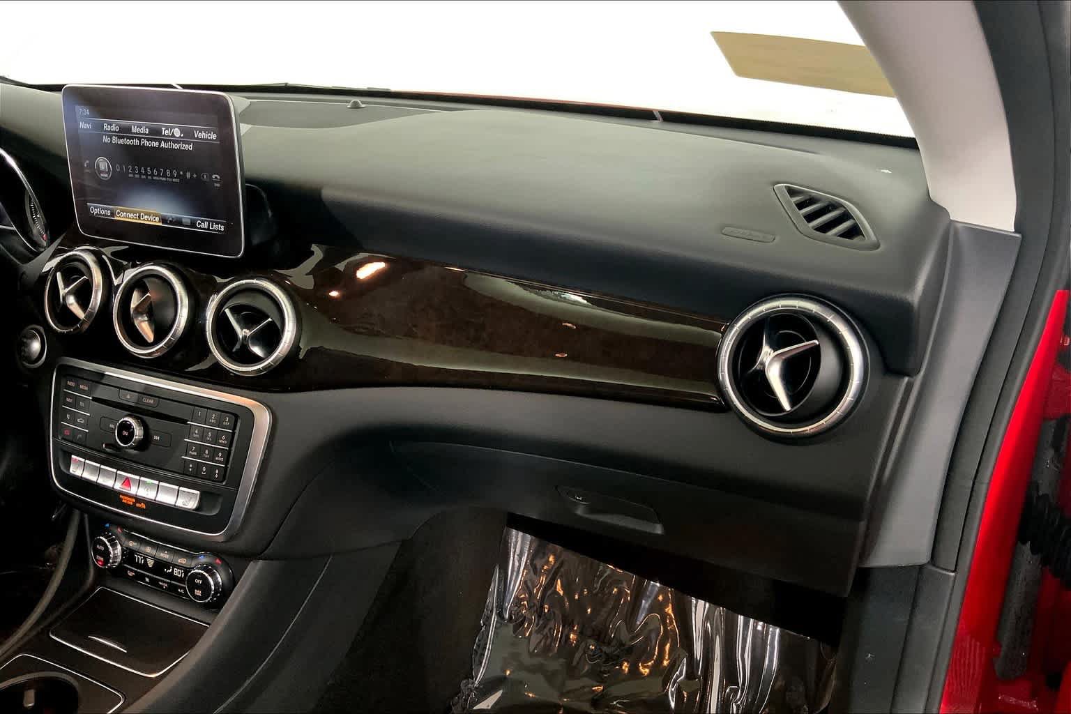 Used 2019 Mercedes-Benz CLA 250 4MATIC image 19