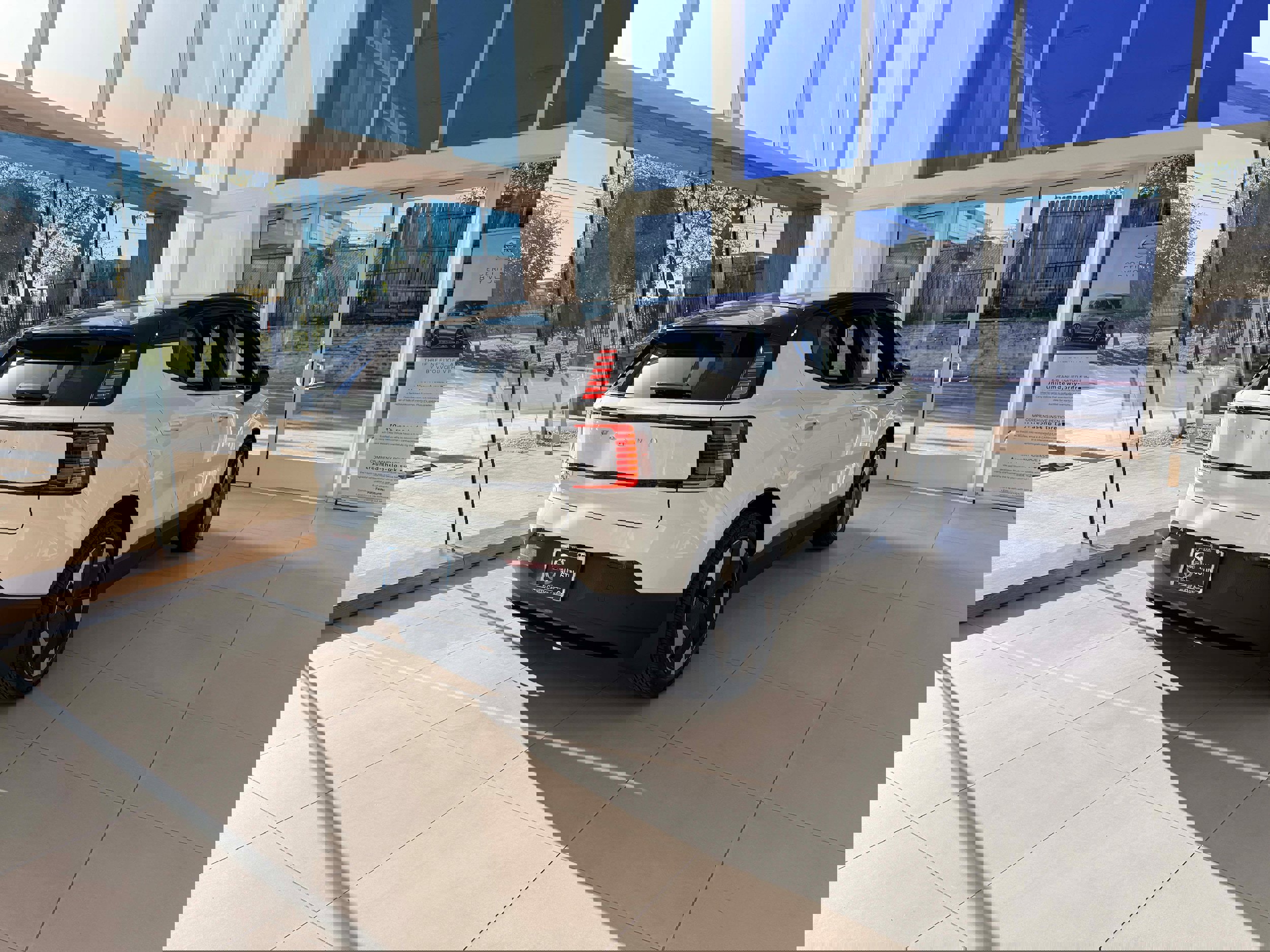 New 2026 Volvo EX30 Plus image 5