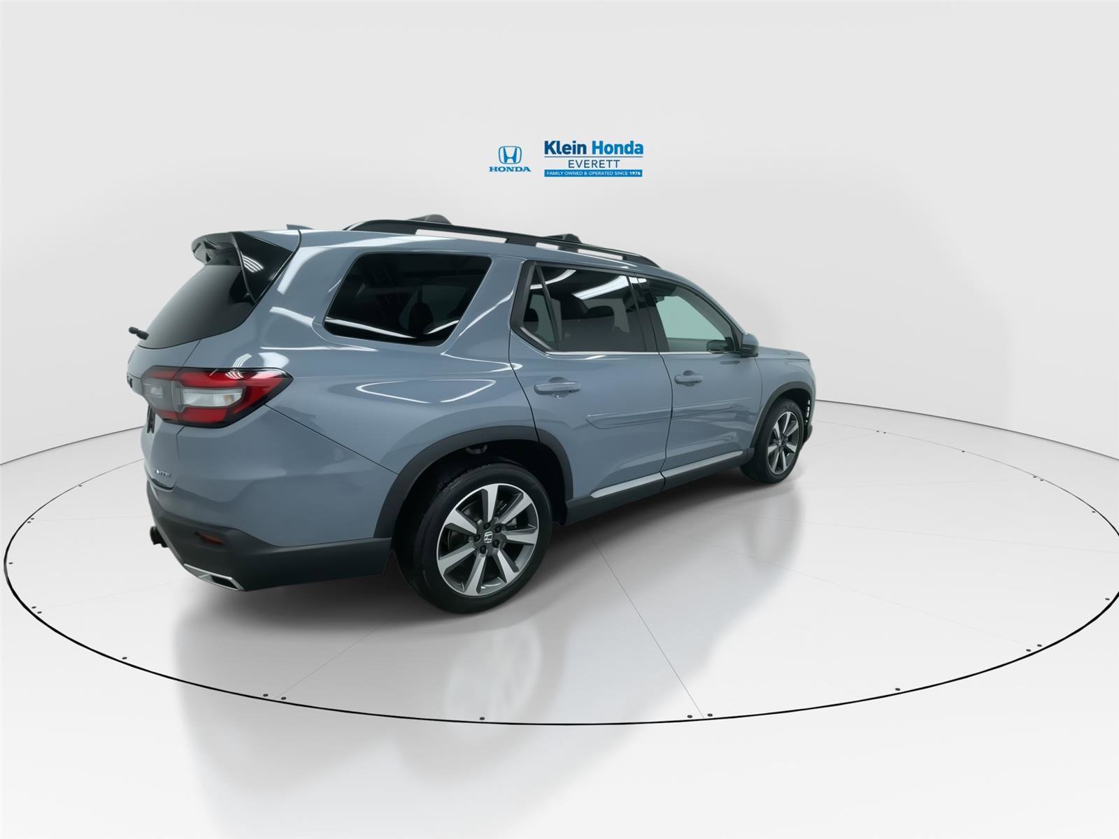 Certified 2024 Honda Pilot Elite image 2