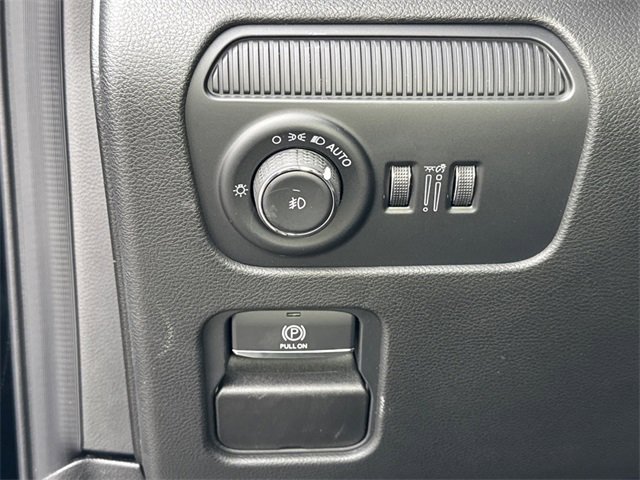 New 2025 Jeep Wagoneer Series II w/ Convenience Group I image 12