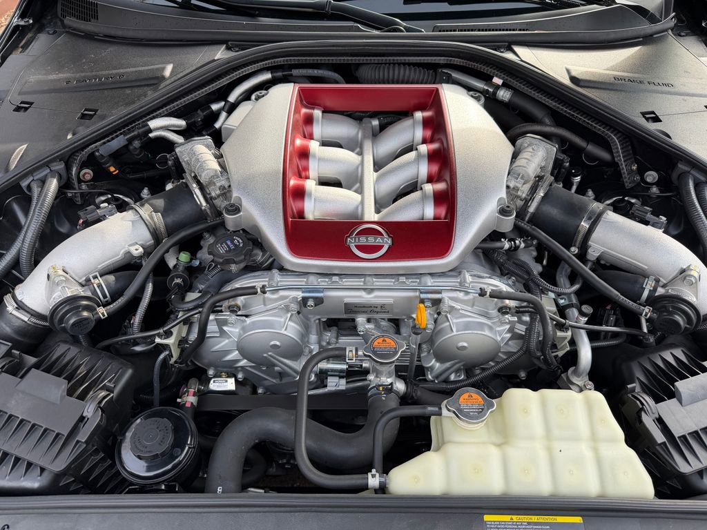 Used 2024 Nissan GT-R Premium w/ Floor Mat Package image 9