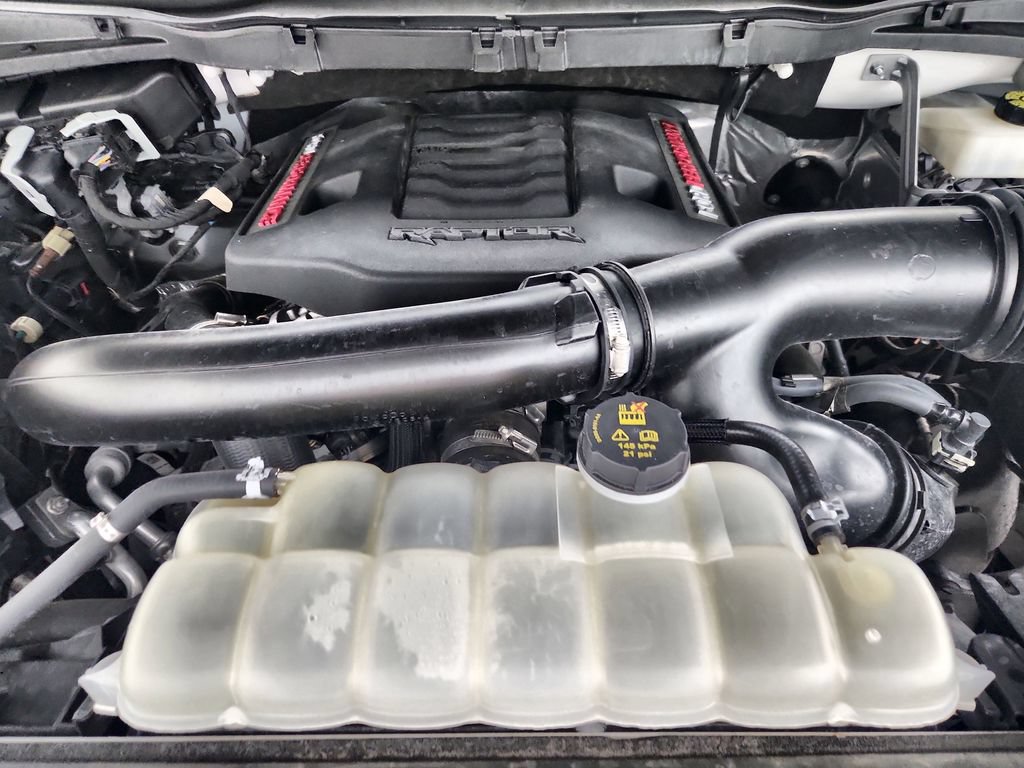 Used 2023 Ford F150 Raptor AWD/4WD image 39