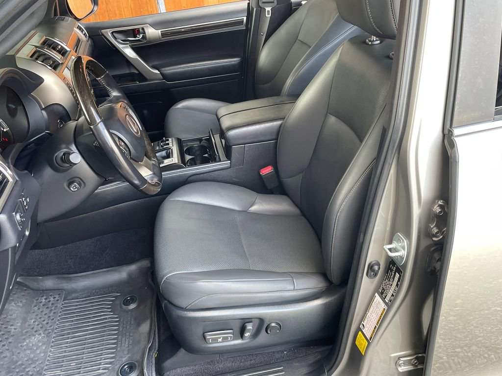 Used 2020 Lexus GX 460 Premium image 29