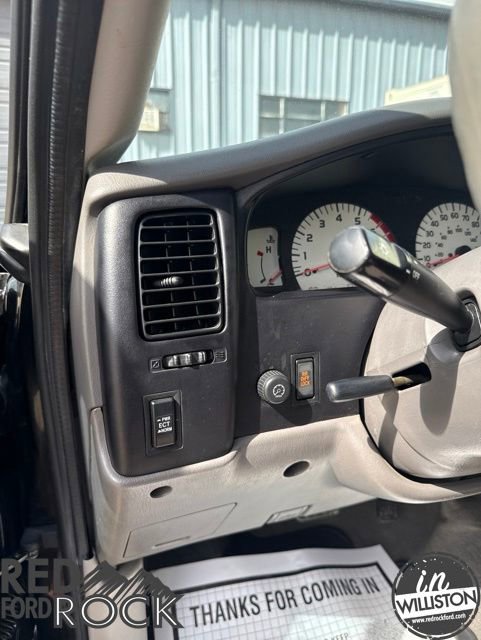 Used 2001 Toyota Tacoma 4x4 Double Cab image 12