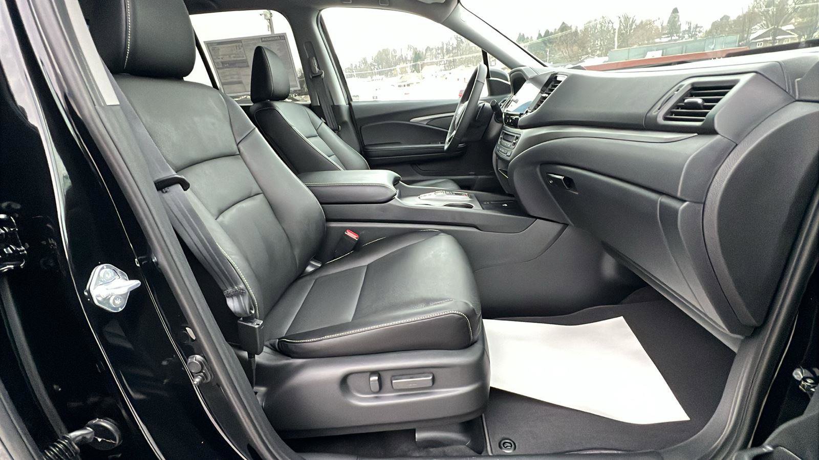 New 2026 Honda Ridgeline RTL image 13