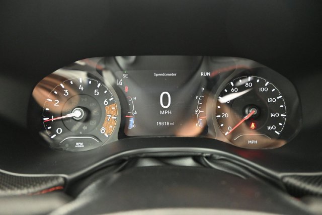 Used 2023 Jeep Compass Trailhawk w/ Trailhawk Convenience Group AWD/4WD image 12