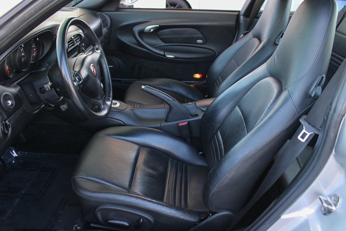 Used 2002 Porsche 911 GT3 RS image 16