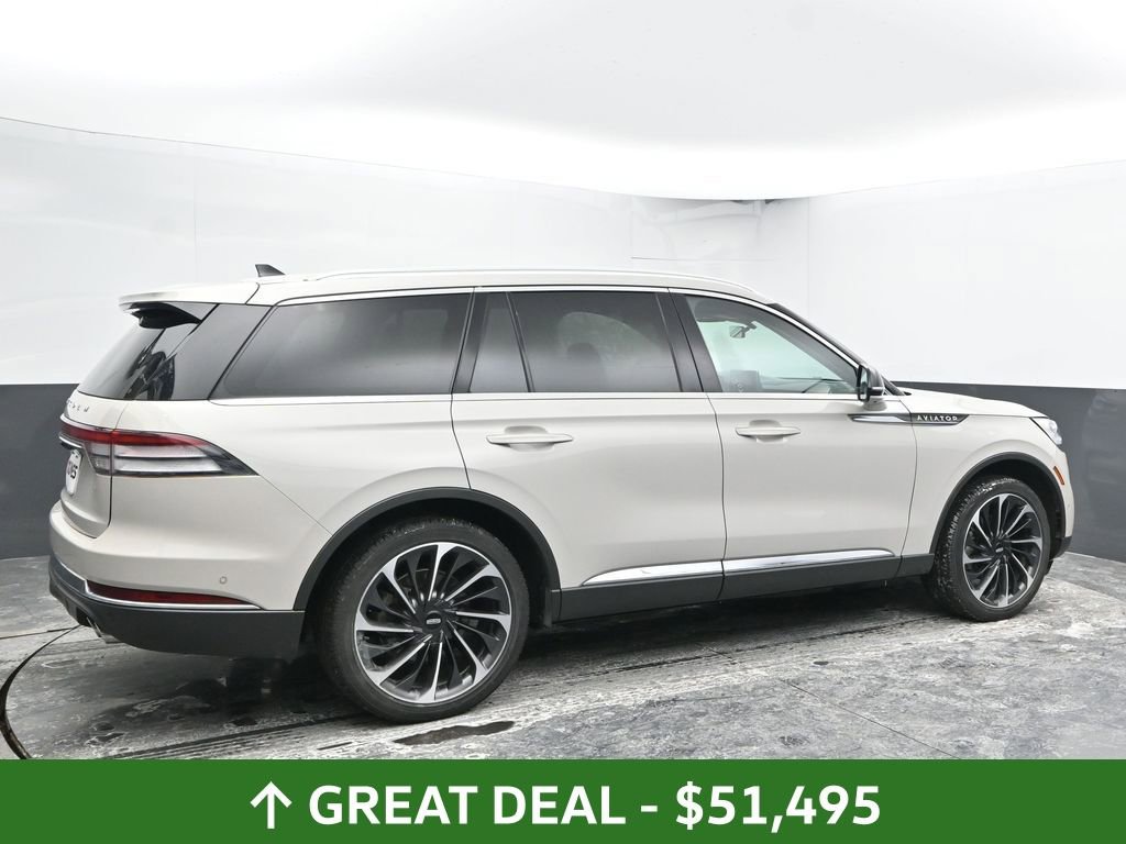 Used 2024 Lincoln Aviator Reserve w/ Equipment Group 201A image 13