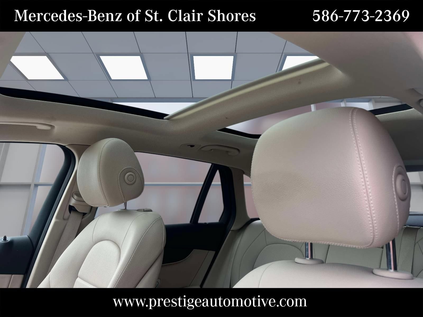 Used 2021 Mercedes-Benz GLC 300 4MATIC image 19